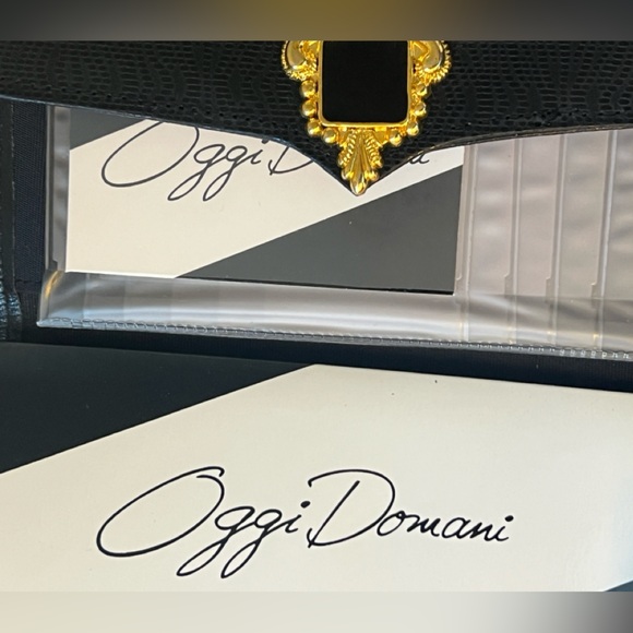 Oggi Domoni Cowhide wallets Gold detail - Picture 7 of 13